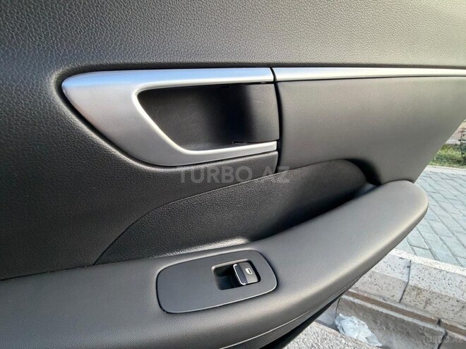 Hyundai Sonata-9