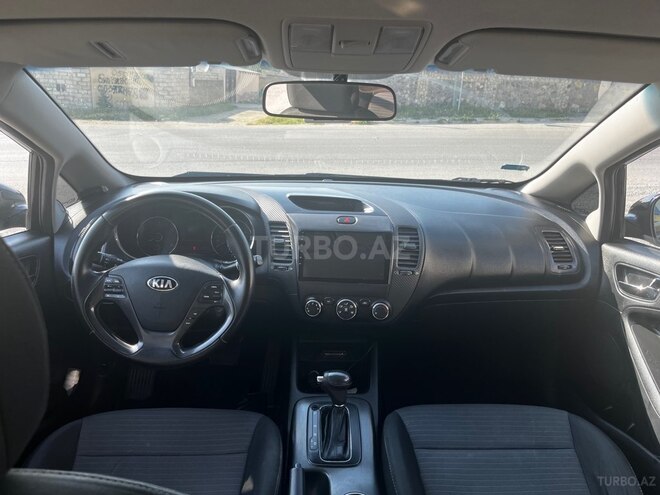 Kia Cerato-5
