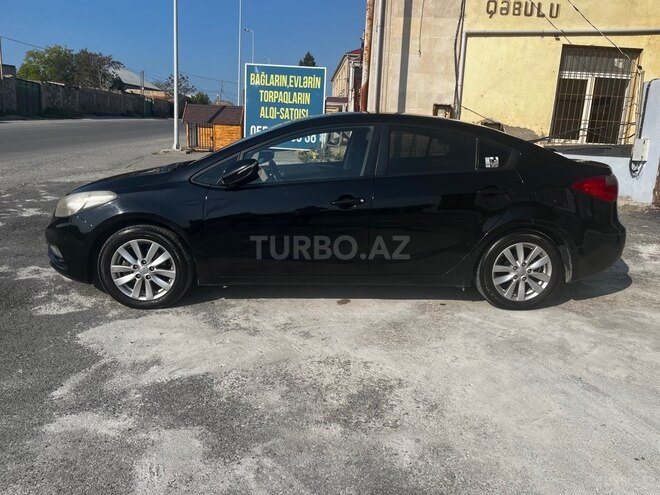 Kia Cerato-4