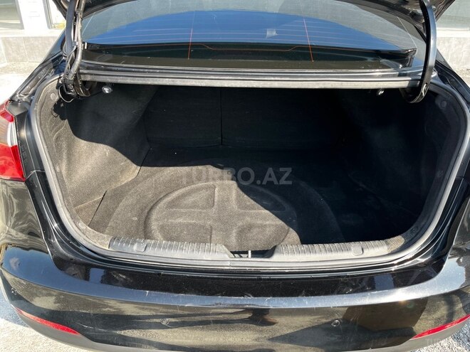 Kia Cerato-9