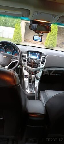 Chevrolet Cruze-2