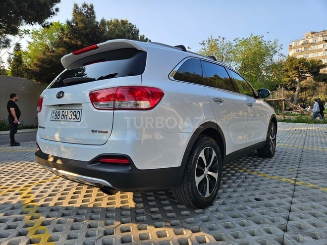 Kia Sorento-9