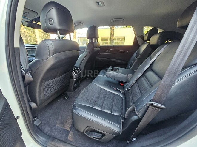 Kia Sorento-15