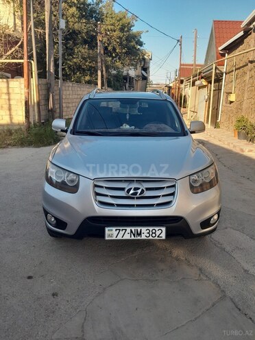 Hyundai Santa Fe-1