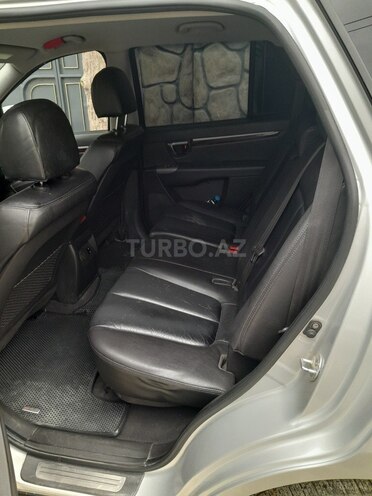 Hyundai Santa Fe-8