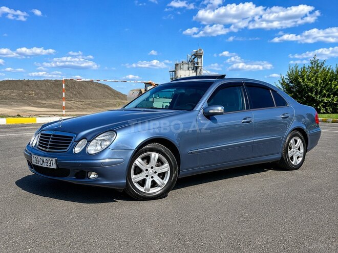 Mercedes E 240-3