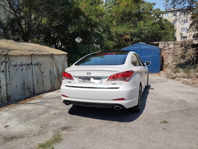 Hyundai i40-13