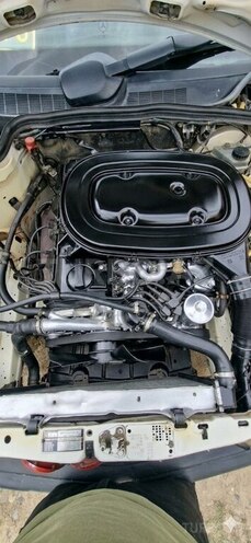 Mercedes 190-2
