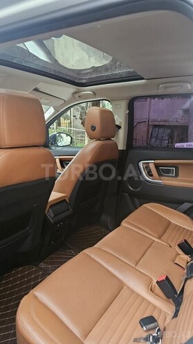 Land Rover Discovery Sport-13