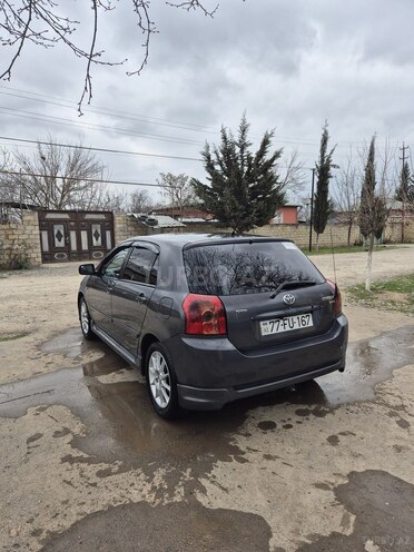 Toyota Corolla-5