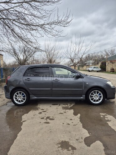 Toyota Corolla-8