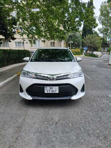 Toyota Corolla Axio-1