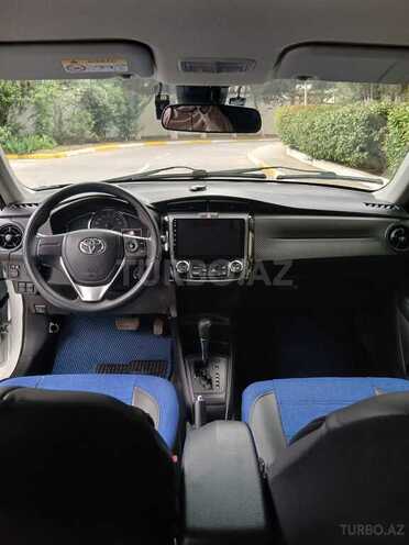 Toyota Corolla Axio-8