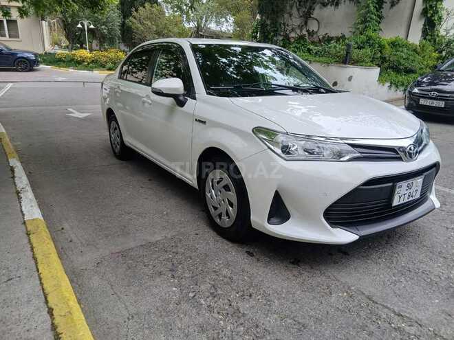 Toyota Corolla Axio-5