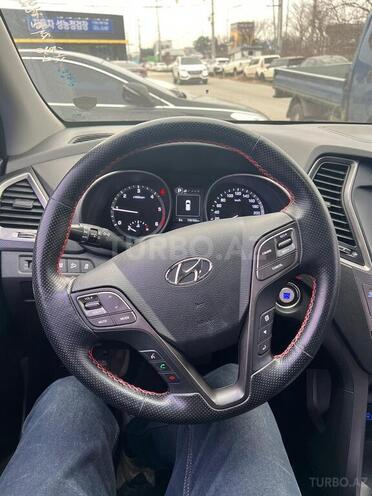 Hyundai Santa Fe-5