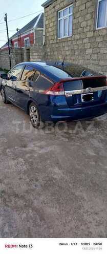Honda Insight-3