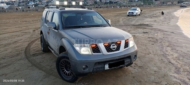 Nissan Pathfinder-3
