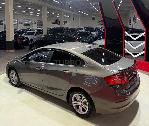 Chevrolet Cruze-7