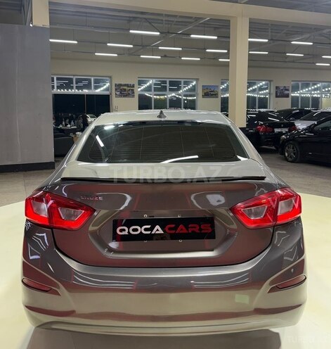 Chevrolet Cruze-10