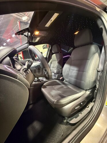 Chevrolet Cruze-14