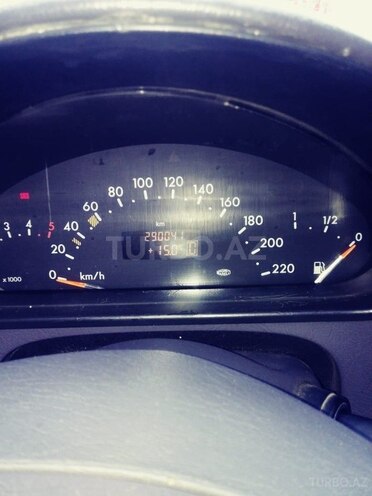 Mercedes A 170-6