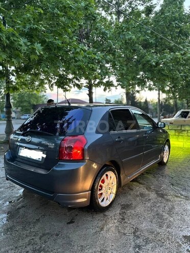 Toyota Corolla-6