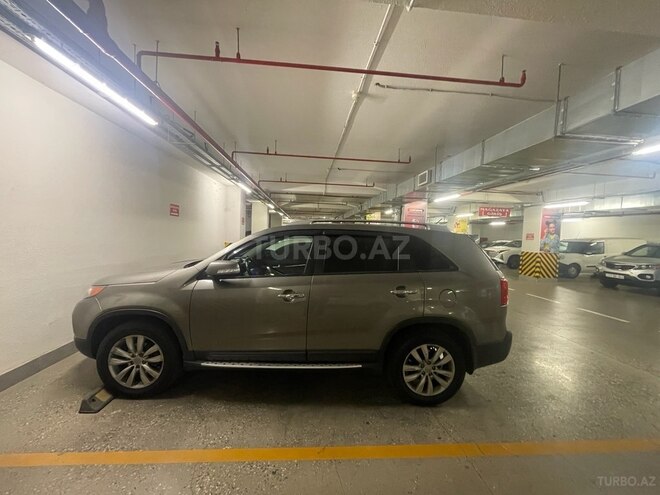 Kia Sorento-2