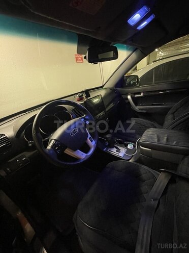 Kia Sorento-6