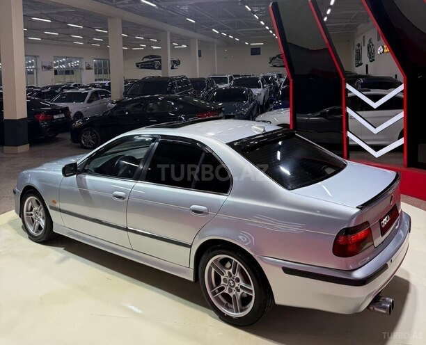 BMW 528-7