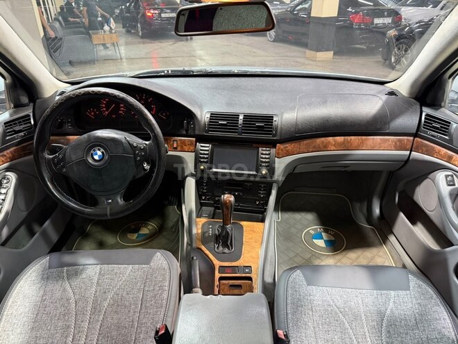 BMW 528-16