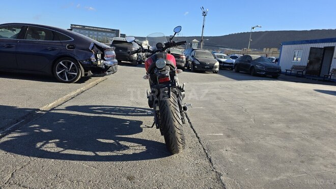 Yamaha XSR900-2