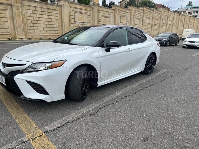 Toyota Camry-5