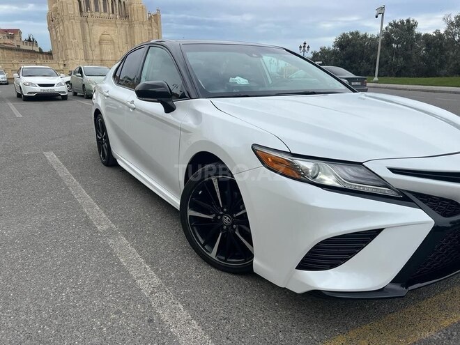 Toyota Camry-6