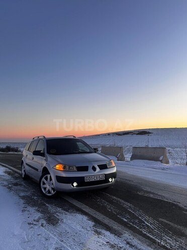 Renault Megane-2