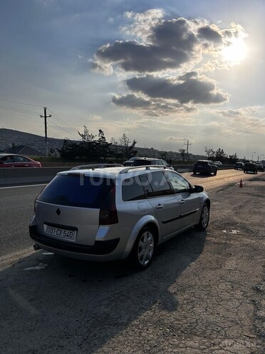 Renault Megane-5