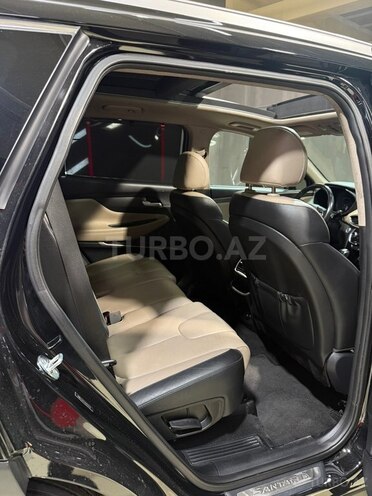 Hyundai Santa Fe-16