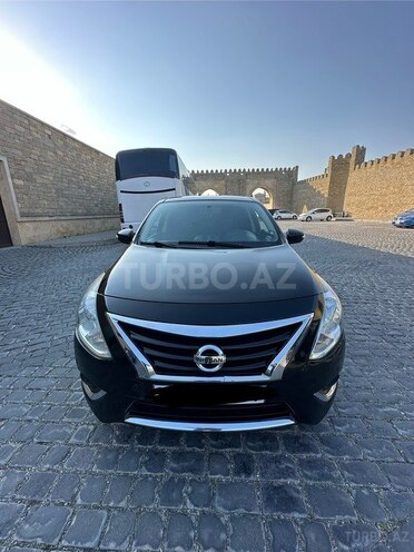 Nissan Sunny-7