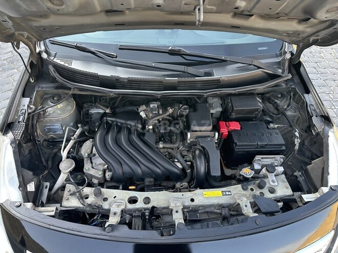 Nissan Sunny-8