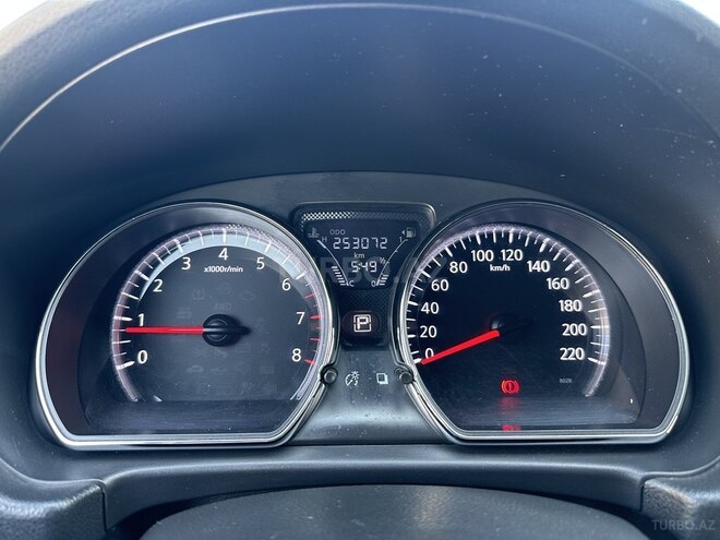 Nissan Sunny-15