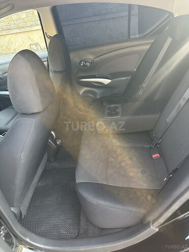 Nissan Sunny-14