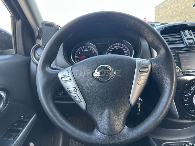 Nissan Sunny-20