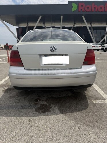 Volkswagen Jetta-3