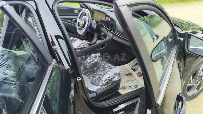 Hyundai Elantra-7