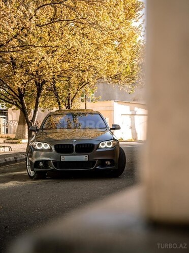 BMW 528-2