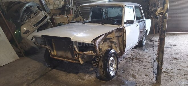 LADA (VAZ) 2107-6