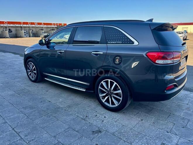 Kia Sorento-4