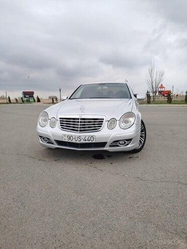 Mercedes E 320-2