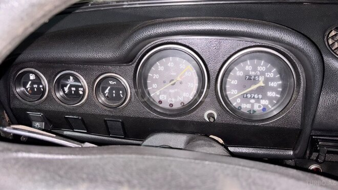 LADA (VAZ) 2106-17
