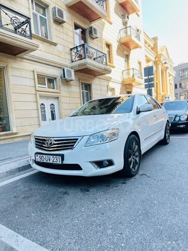 Toyota Aurion-4