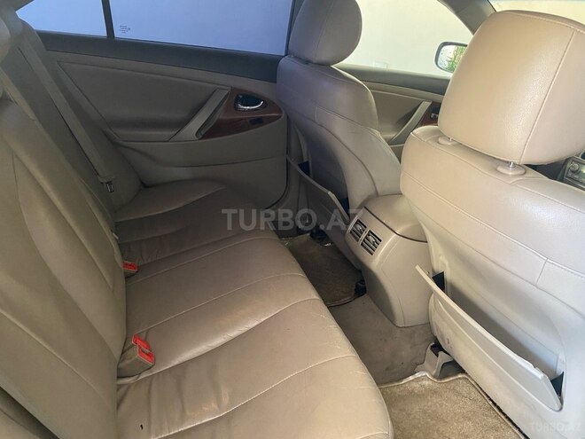 Toyota Aurion-5